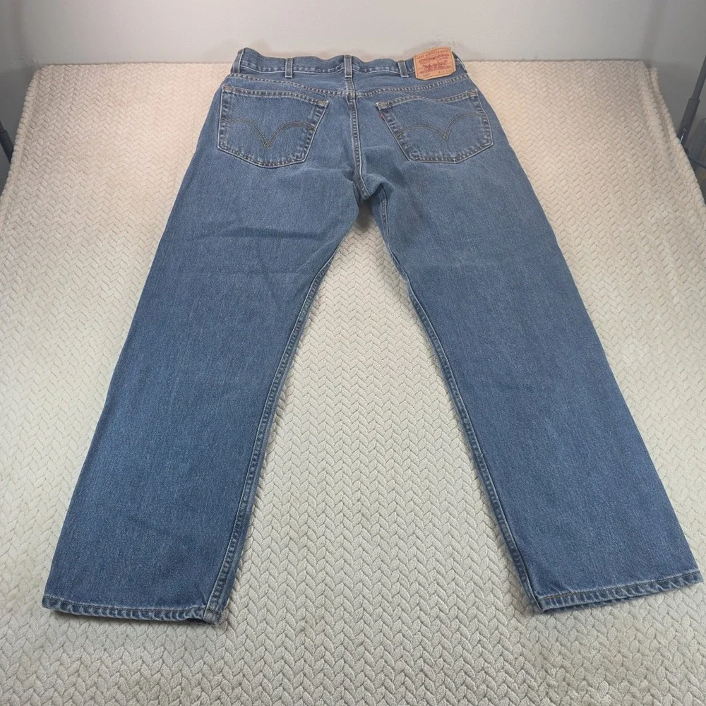 Levis 505 Regular Fit Jeans Mens 38x30 Medium Wash Blue Straight Leg Denim Y2K